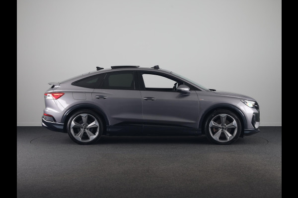 Audi Q4 Sportback e-tron 40 S edition 77 kWh 204 pk | Navigatie | Warmtepomp | Panoramadak | Parkeersensoren | Achteruitrijcamera | Lederen bekleding | Lichtmetalen velgen 21" | SONOS soundsystem | S-Line |