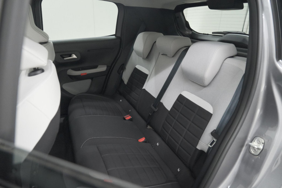 Citroën ë-C3 Max 113pk 44 kWh | 96,0% SOH | 11 KW Lader | Camera | Apple Carplay | Parkeersensoren