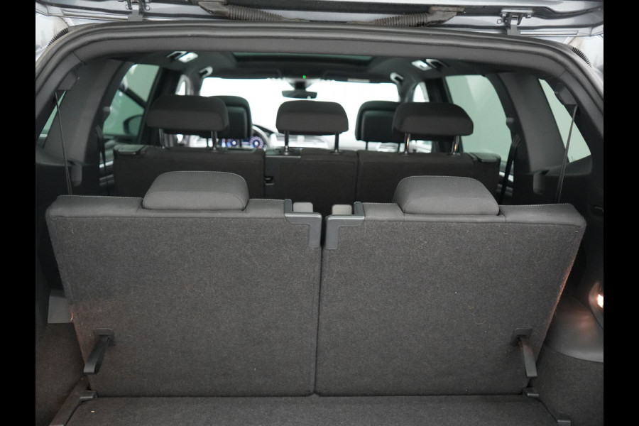 Volkswagen Tiguan Allspace 1.5 TSI Highline DSG R-Line 7 Persoons 150pk | Panodak | Adaptive Cruise | Camera | Alcantara Sportstoelen Massage & Verwarmd | Keyless | BLIS | Navigatie | Virtual | DAB | 20"L.M |