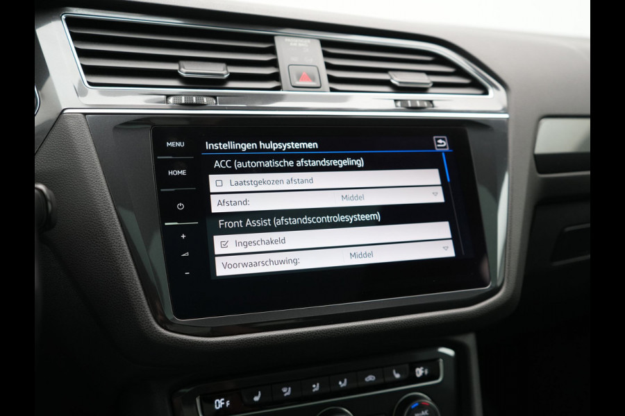 Volkswagen Tiguan Allspace 1.5 TSI Highline DSG R-Line 7 Persoons 150pk | Panodak | Adaptive Cruise | Camera | Alcantara Sportstoelen Massage & Verwarmd | Keyless | BLIS | Navigatie | Virtual | DAB | 20"L.M |