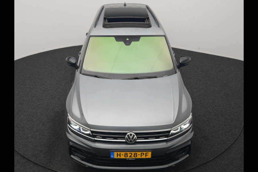 Volkswagen Tiguan Allspace 1.5 TSI Highline DSG R-Line 7 Persoons 150pk | Panodak | Adaptive Cruise | Camera | Alcantara Sportstoelen Massage & Verwarmd | Keyless | BLIS | Navigatie | Virtual | DAB | 20"L.M |