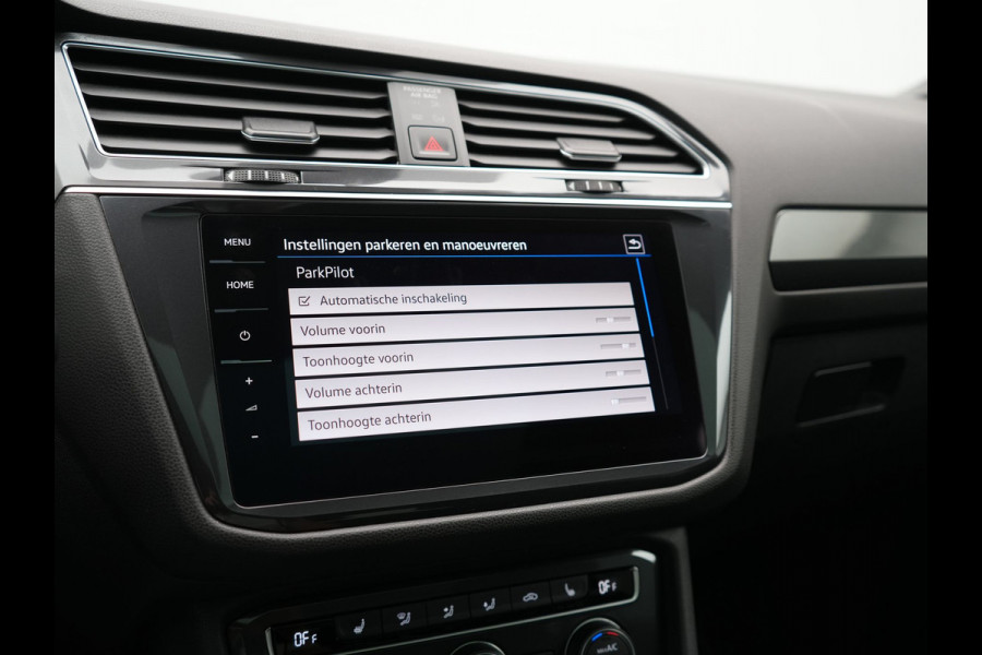 Volkswagen Tiguan Allspace 1.5 TSI Highline DSG R-Line 7 Persoons 150pk | Panodak | Adaptive Cruise | Camera | Alcantara Sportstoelen Massage & Verwarmd | Keyless | BLIS | Navigatie | Virtual | DAB | 20"L.M |