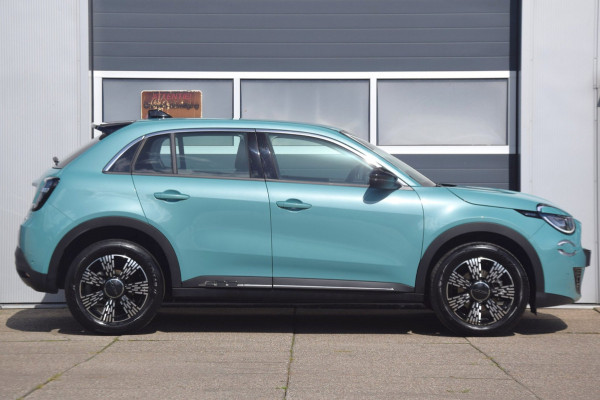 Fiat 600 1.2 Hybrid Urban FULL OPTIONS!!