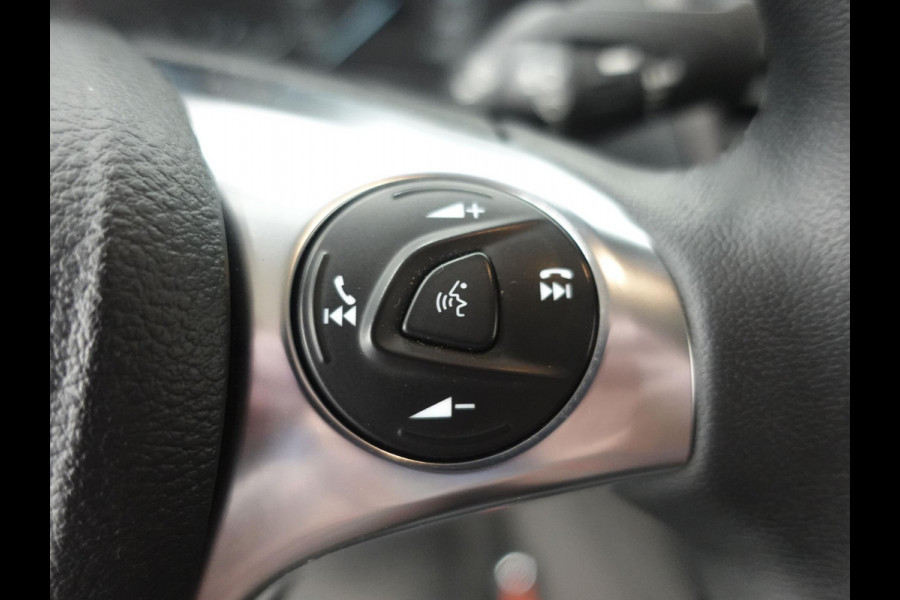 Ford Transit Connect 1.5 EcoBlue Automaat L2 Trend Navigatie Airco Camera Parkeersensoren Cruise Control Trekhaak Betimmering Lichtmetalen Velgen