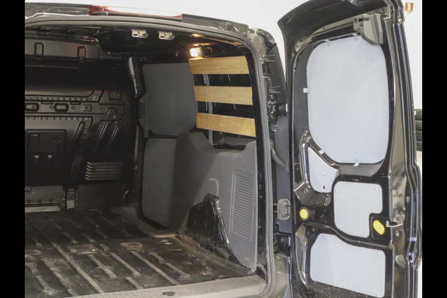 Ford Transit Connect 1.5 EcoBlue Automaat L2 Trend Navigatie Airco Camera Parkeersensoren Cruise Control Trekhaak Betimmering Lichtmetalen Velgen