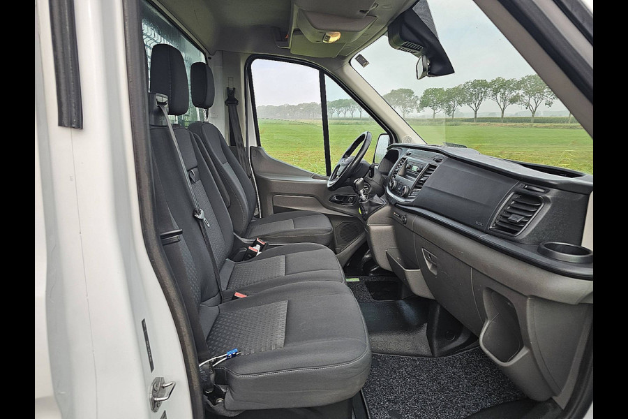 Ford Transit 330 2.0 L2H1 Open Laadbak Cruise control, Airco, Enkele cabine, 130Pk, 1e Eigenaar, Onderhouds-Historie, 3-Zits