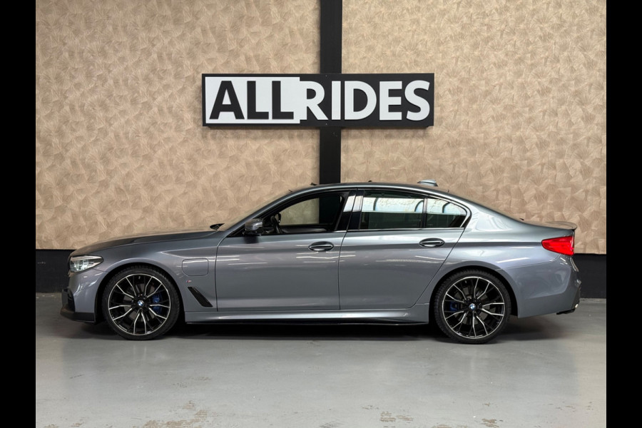 BMW 5 Serie 530e iPerformance High Executive | Stoelverwarming/Verkoeling | H&K | HUD | Pano | Camera