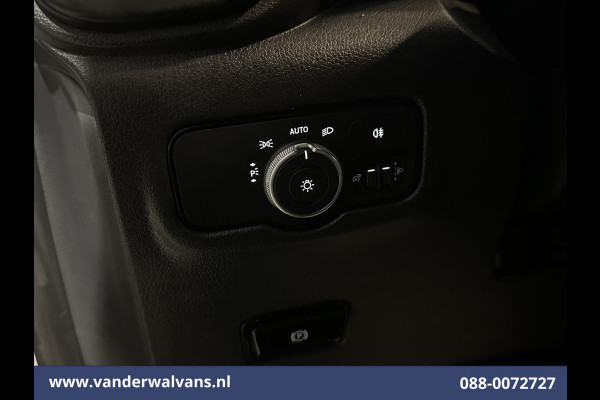 Mercedes-Benz Vito 116 CDI 164pk L2H1 Euro6 Airco | Camera | Navigatie | Adaptieve Cruisecontrol Stoelverwarming, Parkeersensoren, Bijrijdersbank
