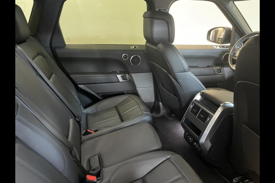 Land Rover Range Rover Sport P400e SE Black Pack Navigatie Apple Carplay/Android Auto Camera Parkeersensoren Meridian Sound System LED koplampen Cruise Control 21"lichtmetalen velgen Climate Control  Getinte ramen