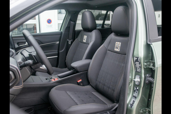 Jeep Avenger 1.2 e-Hybrid 85th Anniversary | Schuif/Kanteldak | Winter Pack | Handsfree Achterklep | Adapt. Cruise | Convenience Pack | Bicolore