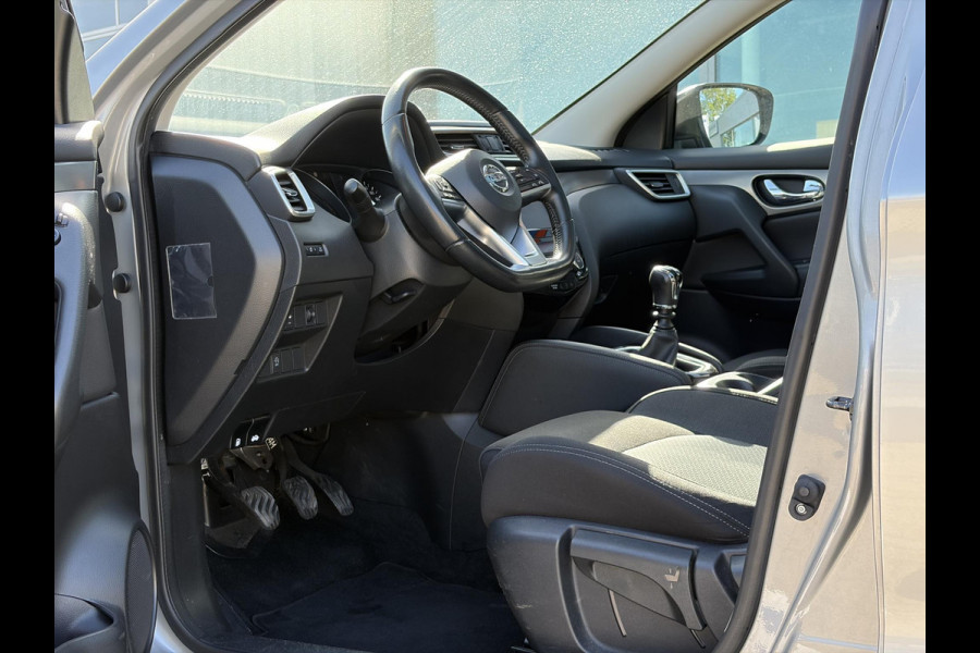 Nissan QASHQAI 1.3 DIG-T N-Motion 159pk | Trekhaak | 1.500kg trekgewicht | Panoramadak | Stoelverwarming