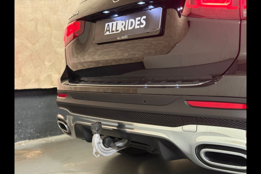 Mercedes-Benz Glb 250 Premium Plus Amg | Pano | Trekhaak | Sfeerverlichting | Camera | Carplay | Stoelverwarming | Burmester | NAP