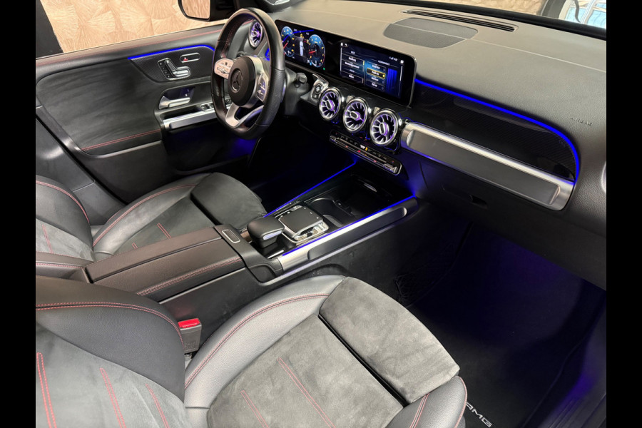 Mercedes-Benz Glb 250 Premium Plus Amg | Pano | Trekhaak | Sfeerverlichting | Camera | Carplay | Stoelverwarming | Burmester | NAP
