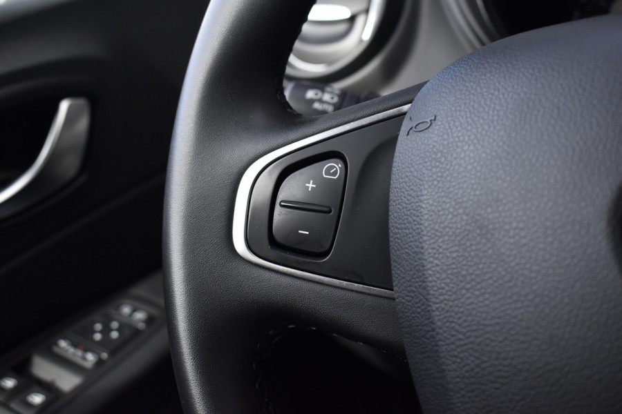 Renault Captur 1.2 TCe Aut. Limited | Trekhaak | Camera |  Keyless Entry | Navigatie | Climatecontrol | Orig. NL |