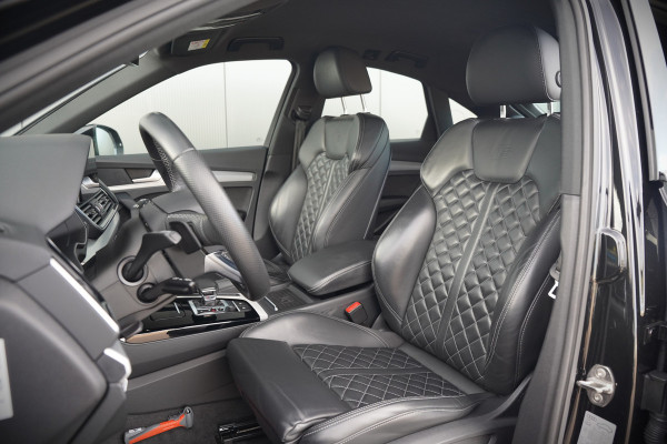Audi Q5 Sportback 50 TFSI e S edition S-Line | Luchtvering | RS Seats | Stoelverwarming | Ambiance Verlichting | Camera | Cruise Control | Navigatie | Apple Carplay | Keyless | Trekhaak | Matrix LED | SOH 80%