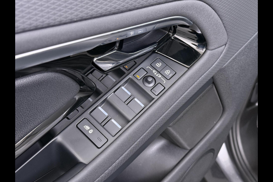 Land Rover Range Rover Evoque 1.5 P300e AWD R-Dynamic SE MERIDIAN AUDIO| ELEKTRISCHE STOEL |PANO|  ELEKTRISCHE ACHTERKLEP| STOEL + STUURVERWARMING| DIT JAAR NOG ONDERHOUD GEHAD!|