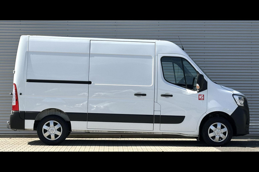 Renault Master T33 2.3 dCi 150 PK L2H2 Airco|Trekhaak|Navi|Cruise