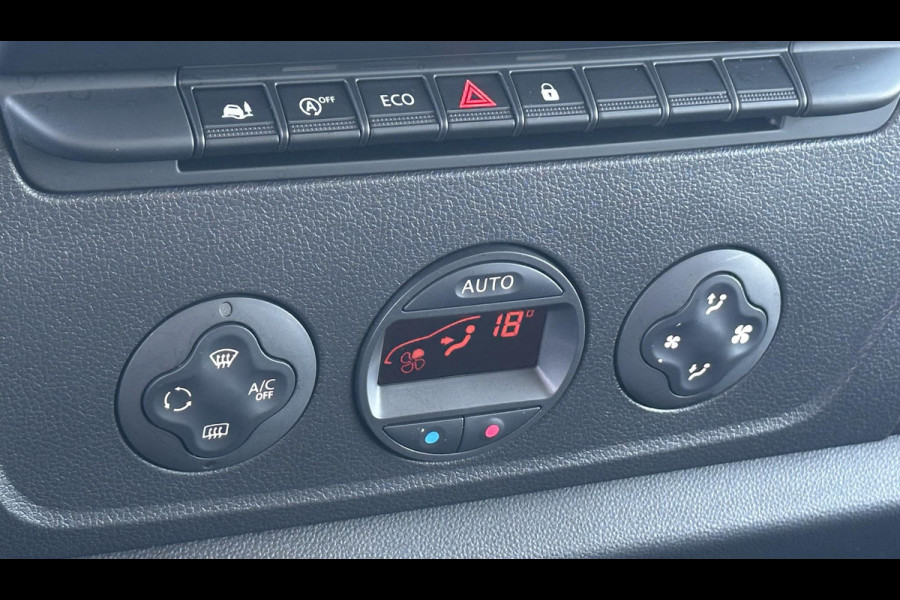 Renault Master T33 2.3 dCi 150 PK L2H2 Airco|Trekhaak|Navi|Cruise