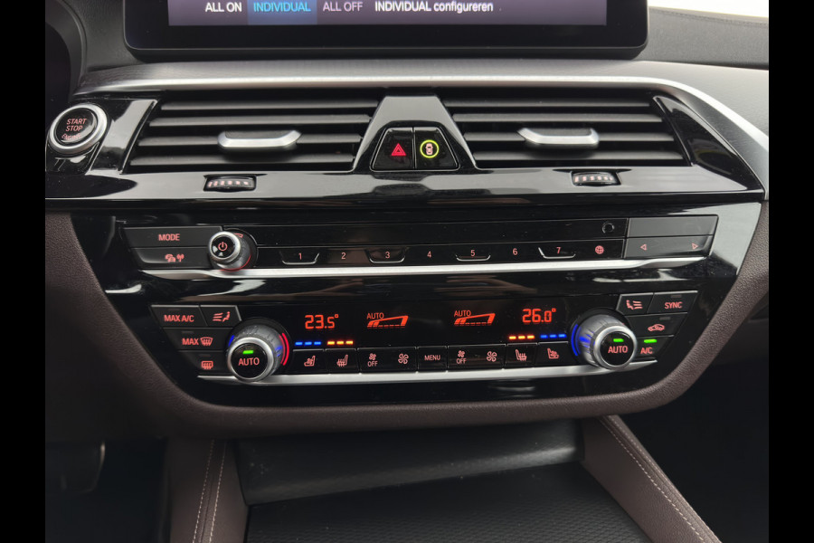 BMW 5 Serie Touring 530e M-Sportpack Business Edition Plus (Plug-in) {SoH-85%} (INCL-BTW) *LEATHER | LASER-LED | ADAPTIVE-CRUISE | BLINDSPOT | MEMORY-PACK | DIGI-COCKPIT | HIFI-SOUND | CAMERA | NAVI-FULLMAP | PRIVACY-GLASS | SHIFTPADDLES | AMBIENTLIGHT | HEAD-UP | 18"AL