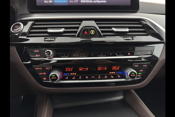BMW 5 Serie Touring 530e M-Sportpack Business Edition Plus (Plug-in) {SoH-85%} (INCL-BTW) *LEATHER | LASER-LED | ADAPTIVE-CRUISE | BLINDSPOT | MEMORY-PACK | DIGI-COCKPIT | HIFI-SOUND | CAMERA | NAVI-FULLMAP | PRIVACY-GLASS | SHIFTPADDLES | AMBIENTLIGHT | HEAD-UP | 18"AL