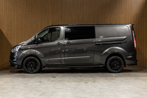 Ford Transit Custom 2.0 TDCI 170 PK L2H1 Limited DC | Dubbel cabine | Raptor Edition | CarPlay | Camera | Navigatie | BLIS | Stoelverwarming | Trekhaak | Cruise control | DAB | Dealer onderhouden | Nieuwe APK