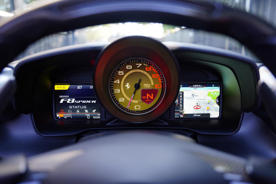 Ferrari F8 Spider 3.9 V8 HELE / Lifting / Carbon / JBL