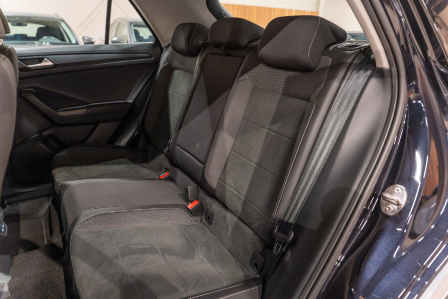 Volkswagen T-Roc 1.5 TSI 150PK Style Business, Facelift, Virtual Cockpit, IQ Led, Apple Carplay, ACC, Keyless, Cam, Voll Onderhoud