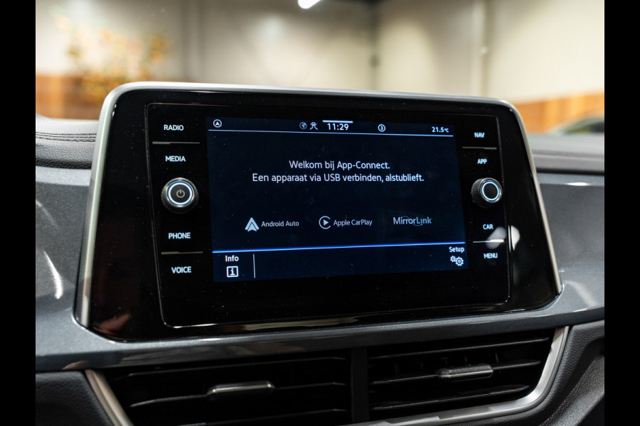 Volkswagen T-Roc 1.5 TSI 150PK Style Business, Facelift, Virtual Cockpit, IQ Led, Apple Carplay, ACC, Keyless, Cam, Voll Onderhoud
