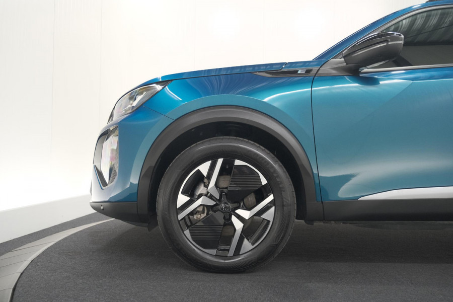 Peugeot e-2008 EV Allure Avantage 54 kWh | SOH 97,6% | 11 KW Lader | Apple Carplay | Parkeersensoren
