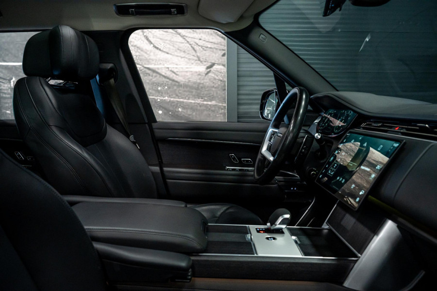 Land Rover Range Rover 3.0 P550e Autobiography PHEV *Panorama / Meridian / AWD-Besturing / SV-Bespoke / HUD / Stoelventilatie + massage / Soft-close*