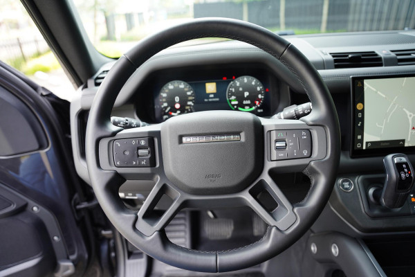 Land Rover Defender P300 E 110 X-Dynamic HSE / Meridian / Elek. Trekhaak / Stoel Koeling