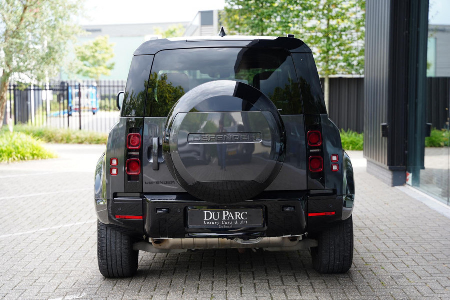 Land Rover Defender P300 E 110 X-Dynamic HSE / Meridian / Elek. Trekhaak / Stoel Koeling