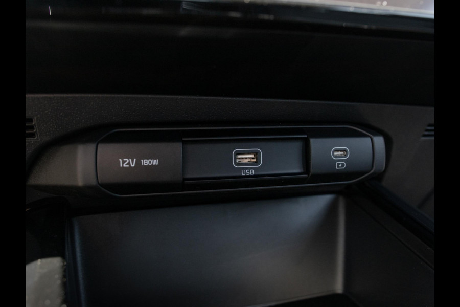 Kia Niro 1.6 GDi Hybrid DynamicLine | Actieprijs* | Navi. | Clima. | Adapt. Cruise. | Achteruitrijcamera | Parkeersensoren | Dakrails