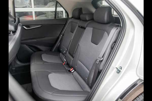 Kia Niro 1.6 GDi Hybrid DynamicPlusLine | Actieprijs* | Navi. | Clima. | Adapt. Cruise. | Achteruitrijcamera | Parkeersensoren | Dodehoekassistentie | Stoel&Stuur Verwarming | Schuif-/Kanteldak