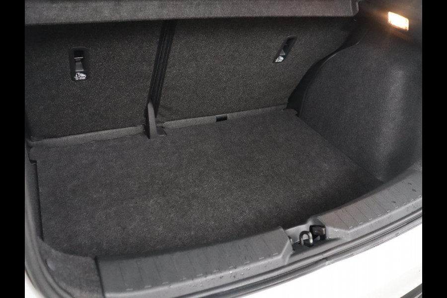 Nissan Micra 1.0 IG-T N-Design | Bose Sound | Cruise control | Navigatie | Carplay | DAB | Lichtmetaal | Bij 62.874 OH gehad |