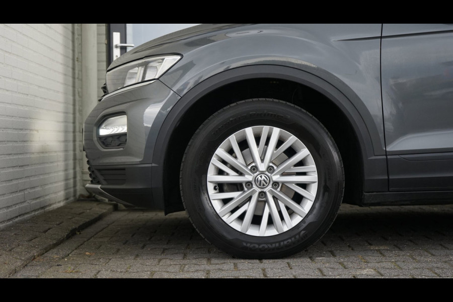 Volkswagen T-Roc 1.5 TSI AUTOMAAT|ACC|CAMERA|CARPLAY|CLIMA|NAVIGATIE|PARKEERSENSOREN