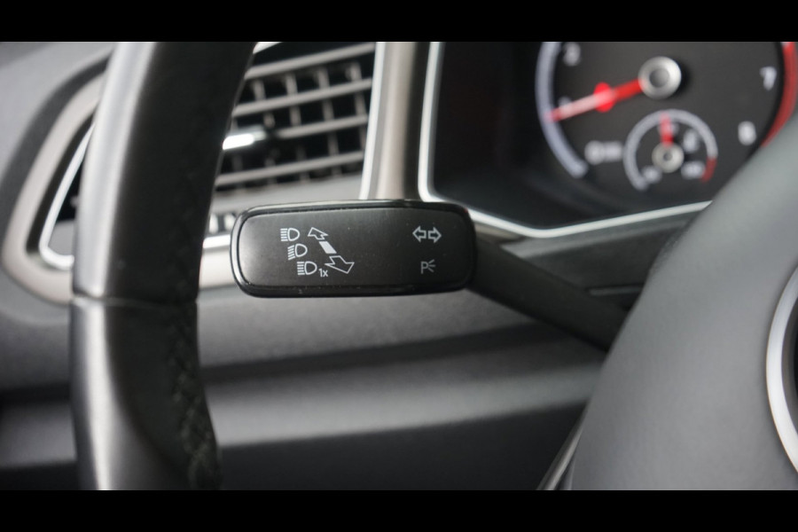 Volkswagen T-Roc 1.5 TSI AUTOMAAT|ACC|CAMERA|CARPLAY|CLIMA|NAVIGATIE|PARKEERSENSOREN