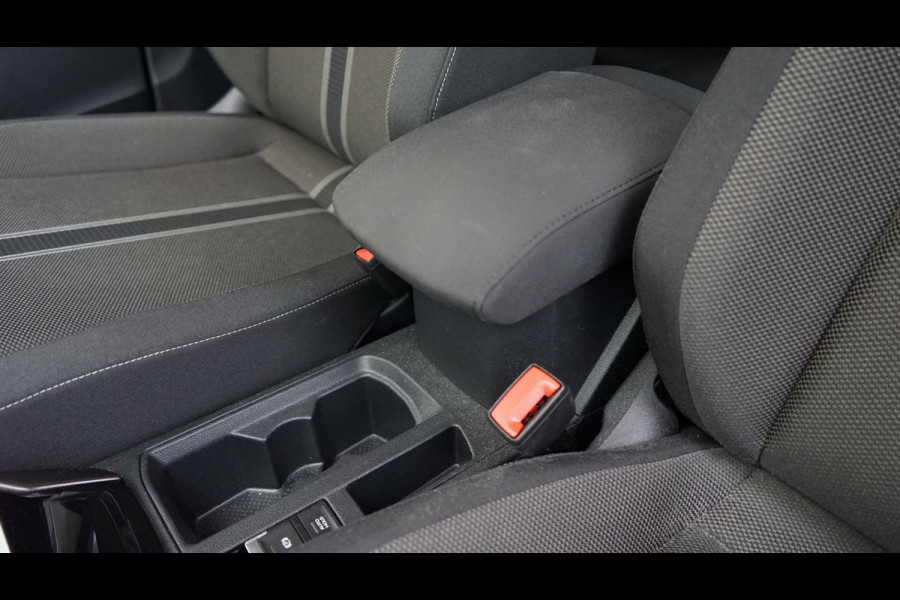 Volkswagen T-Roc 1.5 TSI AUTOMAAT|ACC|CAMERA|CARPLAY|CLIMA|NAVIGATIE|PARKEERSENSOREN