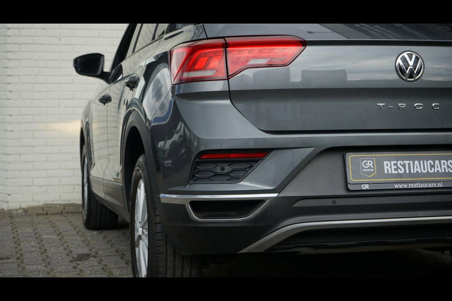 Volkswagen T-Roc 1.5 TSI AUTOMAAT|ACC|CAMERA|CARPLAY|CLIMA|NAVIGATIE|PARKEERSENSOREN