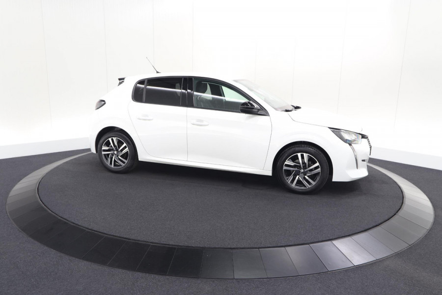 Peugeot 208 PureTech 75 Allure | Camera | Apple Carplay | Parkeersensoren | Climate Control