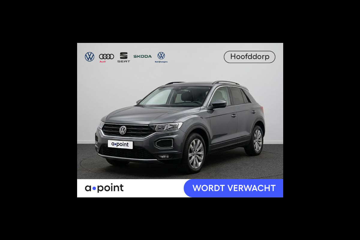 Volkswagen T-Roc 1.0 TSI Style 110 PK | Navigatie | 17" LM velgen | Alarm | Privacy glas |