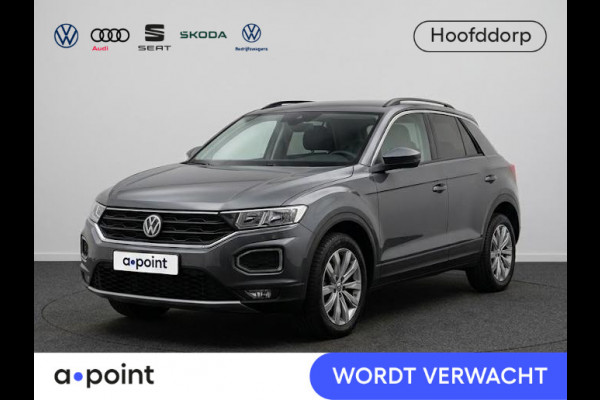 Volkswagen T-Roc 1.0 TSI Style 110 PK | Navigatie | 17" LM velgen | Alarm | Privacy glas |