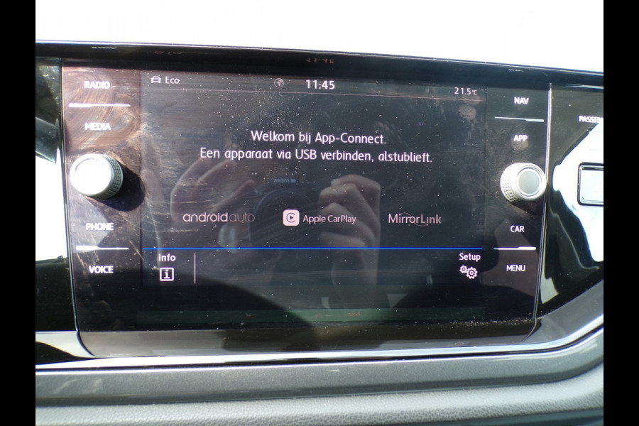 Volkswagen Polo 1.0 TSI Highline R-line-Virtual dash-Carplay