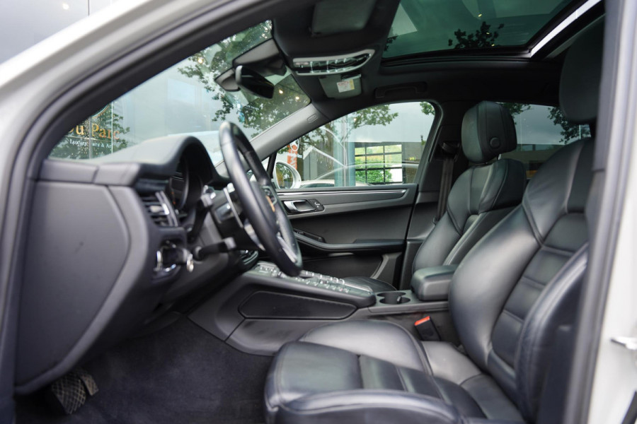Porsche Macan 2.0 / Luchtvering / Panoramadak