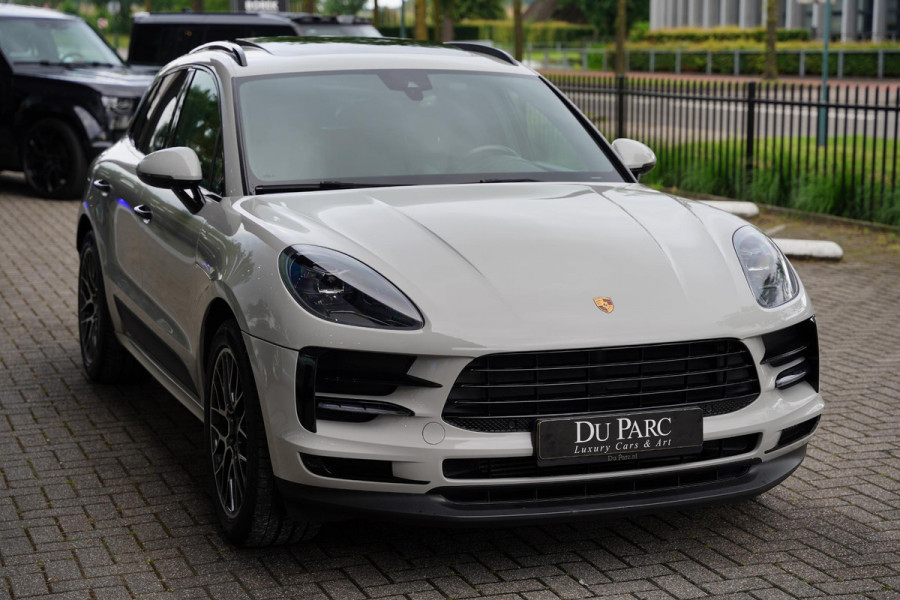 Porsche Macan 2.0 / Luchtvering / Panoramadak