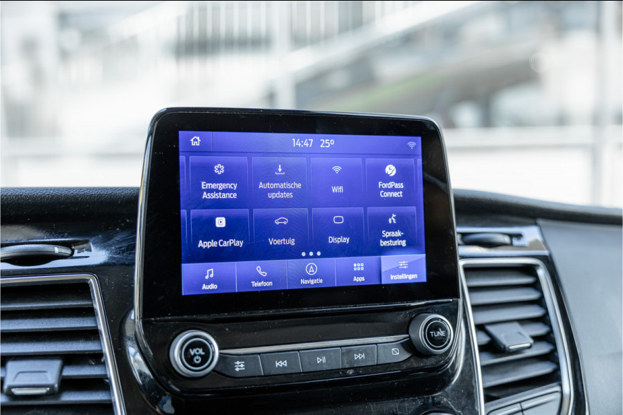 Ford Transit Custom 320 2.0 TDCI 170 PK L2H1 Limited DC | ACC | Navigatie | CarPlay | Camera | Trekhaak | Stoelverwarming | L+R Schuifdeur | Dodehoek | DAB | Dubbel cabine | Nieuwe APK | Euro 6
