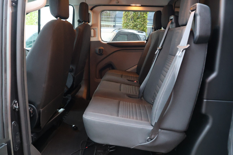 Ford Transit Custom 320 2.0 TDCI 170 PK L2H1 Limited DC | ACC | Navigatie | CarPlay | Camera | Trekhaak | Stoelverwarming | L+R Schuifdeur | Dodehoek | DAB | Dubbel cabine | Nieuwe APK | Euro 6