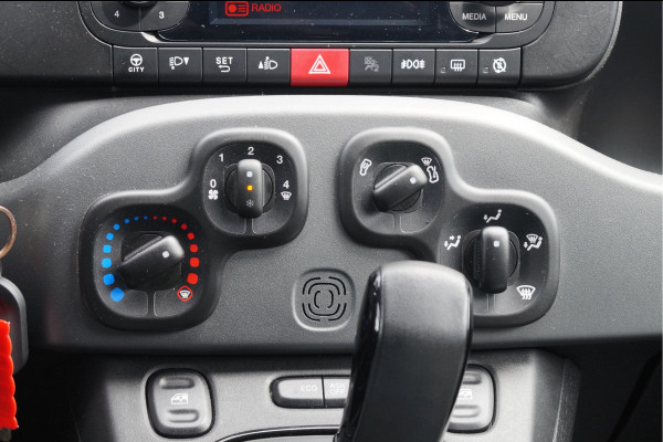Fiat Panda TwinAir Lounge Automaat