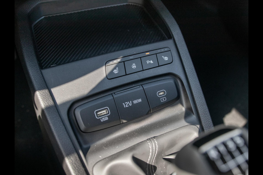 Kia Stonic 1.0 T-GDi MHEV DynamicLine | Navi. | Clima. | Parkeersensoren | Stoel&Stuur Verwarming | Dakrails