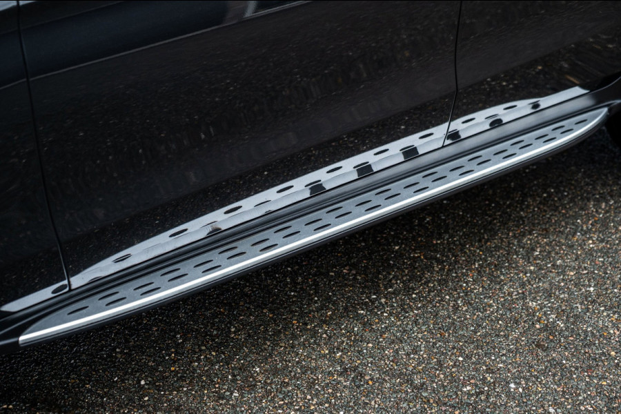 Mercedes-Benz GLC 300 4MATIC Premium Plus Panoramadak I Trekhaak I Burmester I Led I Vol leder I HeadUp I Dealeronderhouden